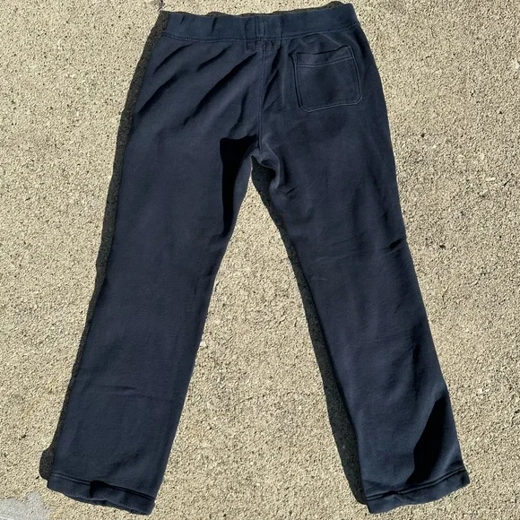 Abercrombie and Fitch Navy blue sweatpants yellow AFNY football patch Medium - Picture 4 of 4